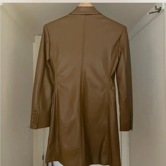 Apparis Leather Blazer - Picture 2 of 3